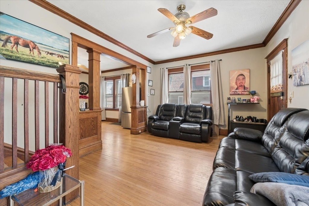 362 Evans Avenue - Photo 4