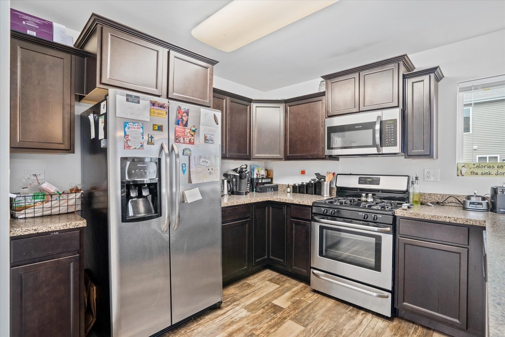 1813 Spinnaker Street - Photo 5