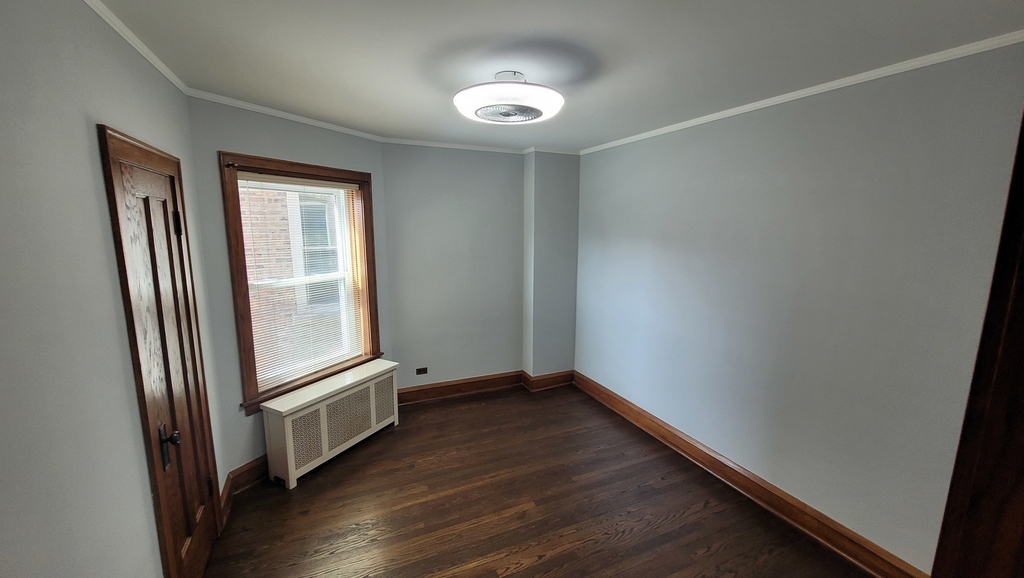 5228 W Hutchinson Street - Photo 3