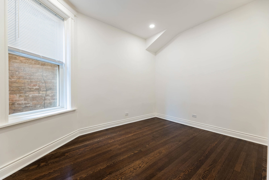 1511 W Garfield Boulevard - Photo 7