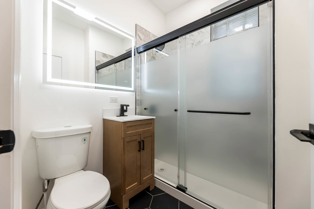 1511 W Garfield Boulevard - Photo 8