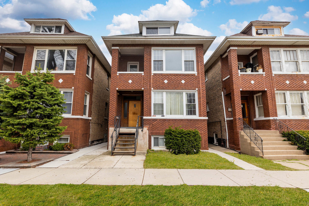 2630 W 42nd Street - Photo 0
