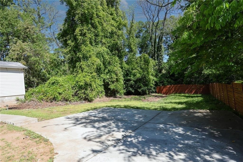 1809 Vesta Avenue - Photo 20