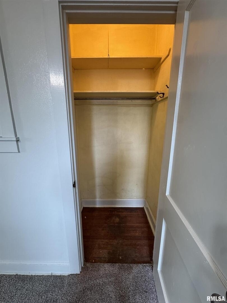 1622 Washington Street - Photo 6