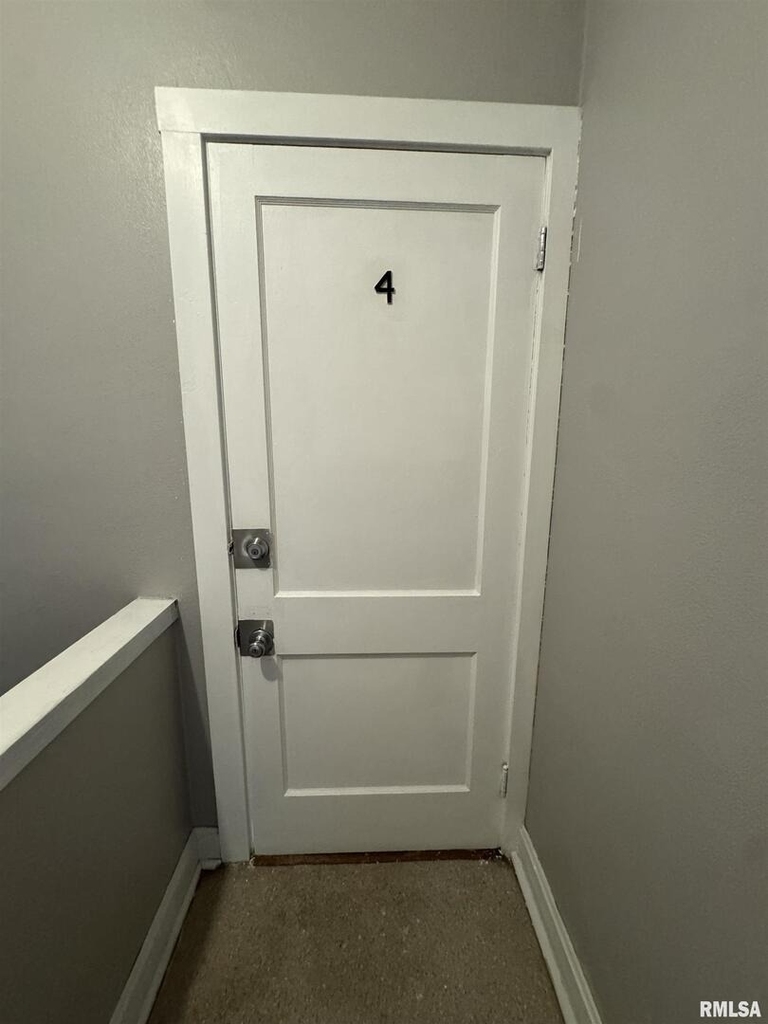 1622 Washington Street - Photo 1
