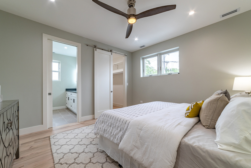 4730 W Grace Street - Photo 15