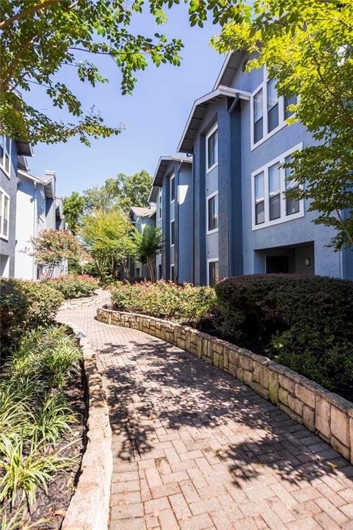 6873 Peachtree Dunwoody Road - Photo 23