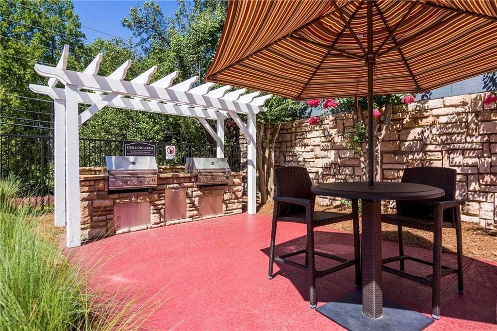 6873 Peachtree Dunwoody Road - Photo 22