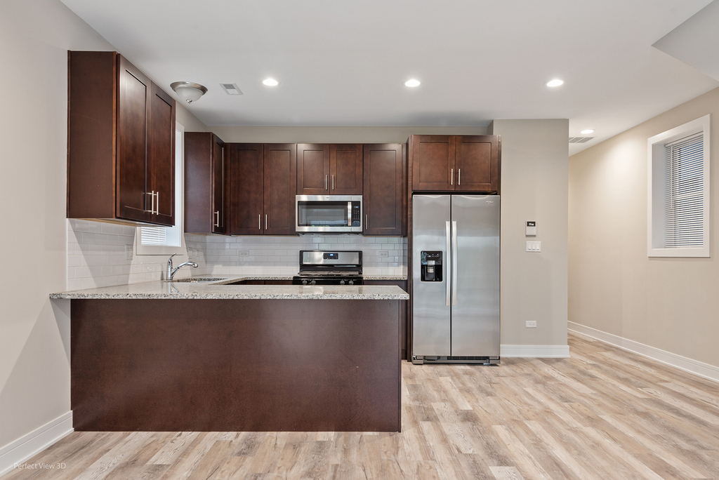6530 S Maryland Avenue - Photo 2
