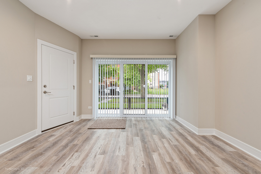 6530 S Maryland Avenue - Photo 1