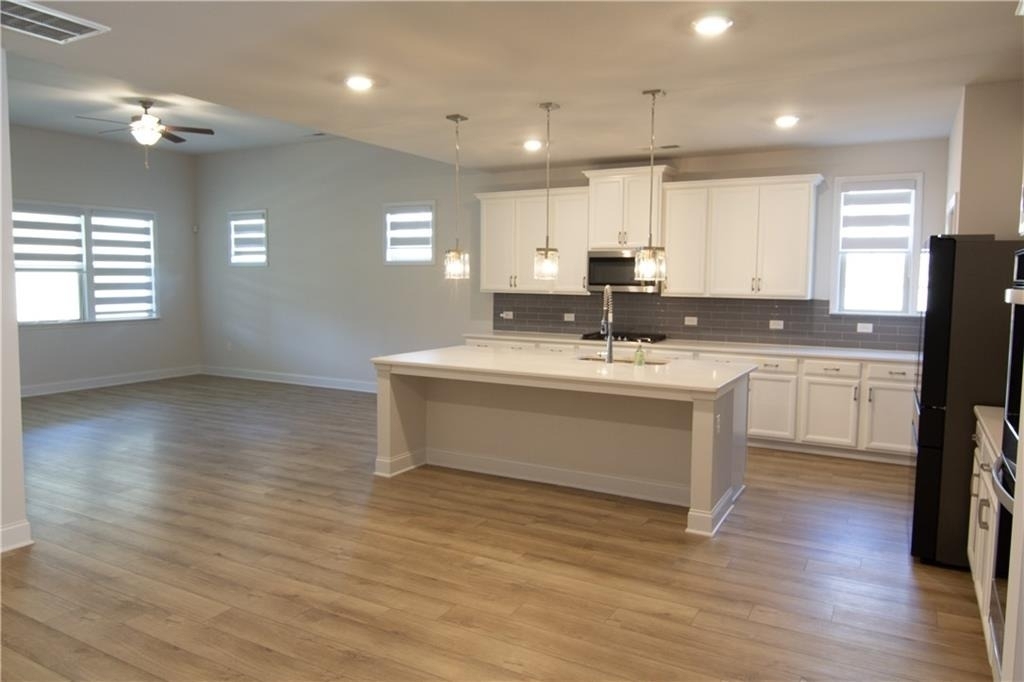 2472 Knob Creek Road - Photo 2