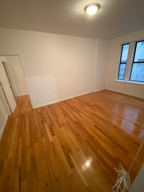 600 West 142nd Street - Photo 5