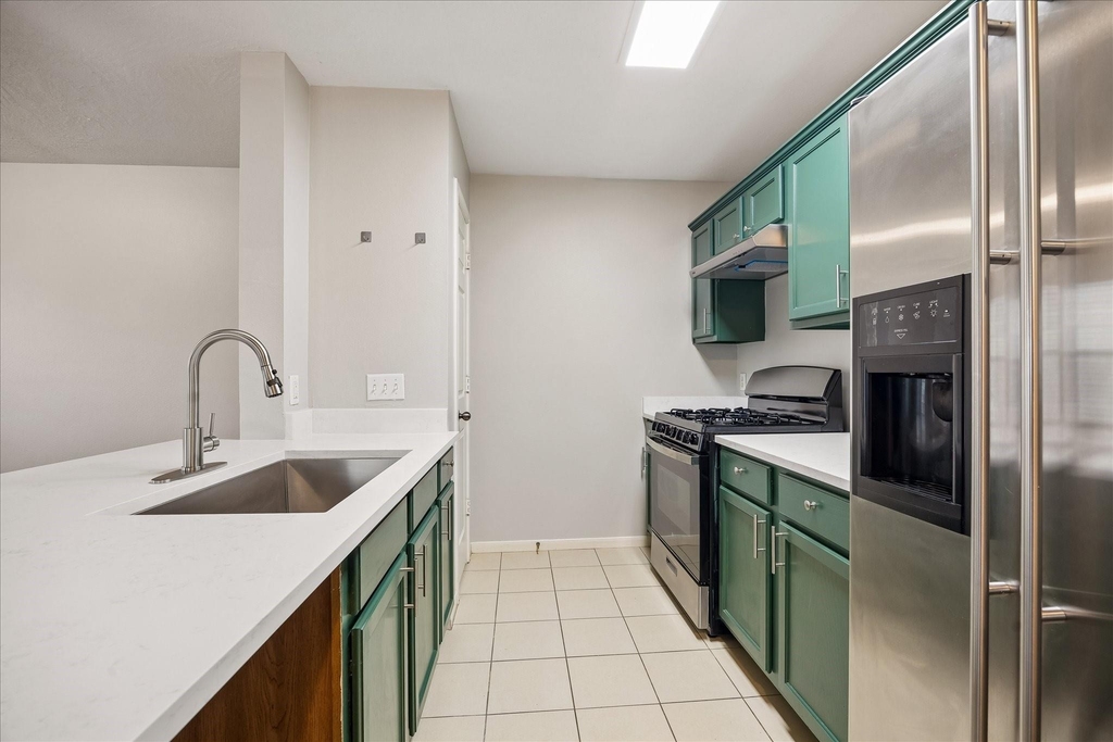 1510 Robin Street - Photo 10