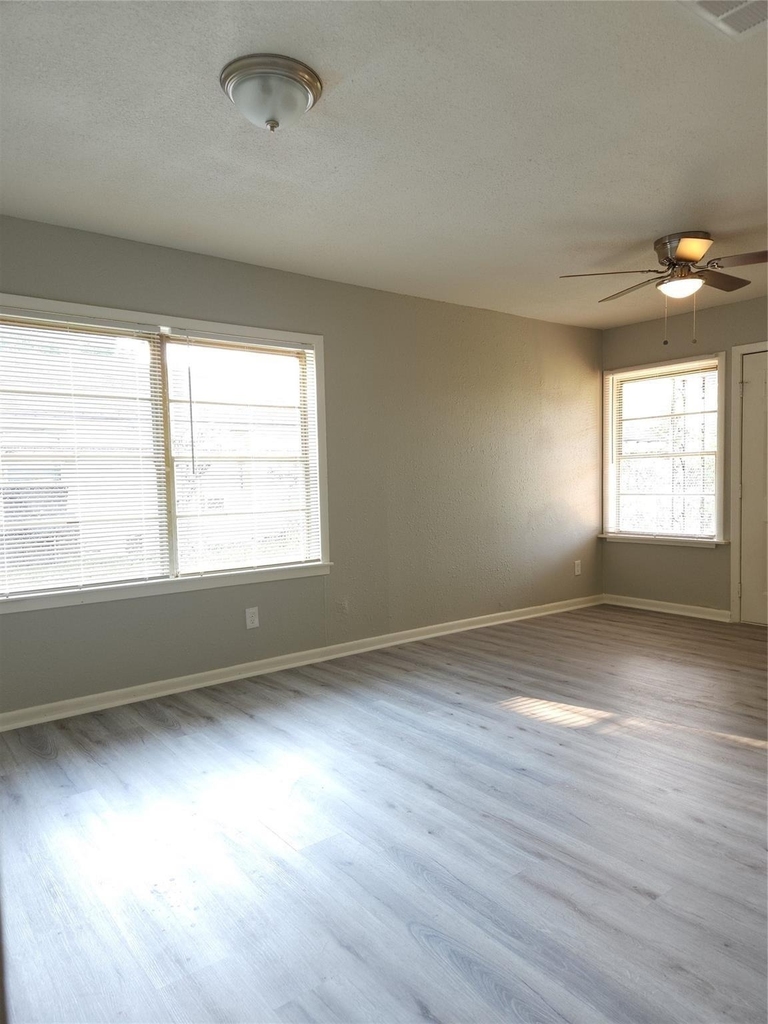 6301 Anderson Street - Photo 7