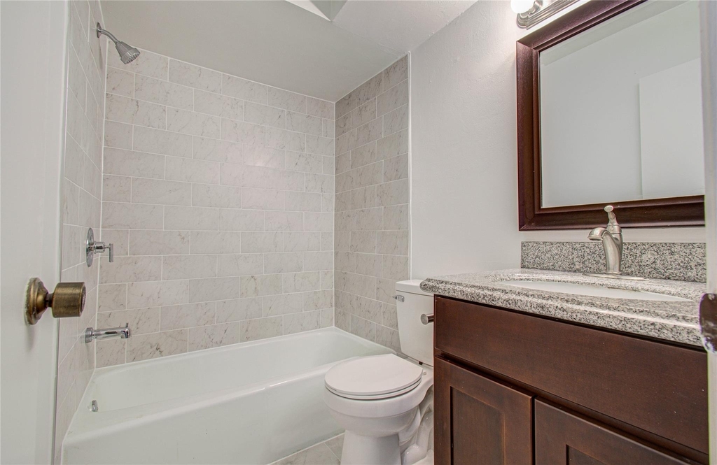 12633 Memorial Drive - Photo 6