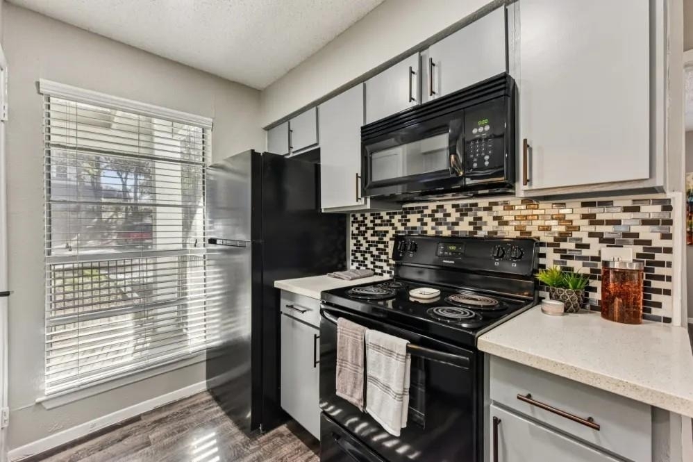 2501 Wickersham Lane - Photo 6