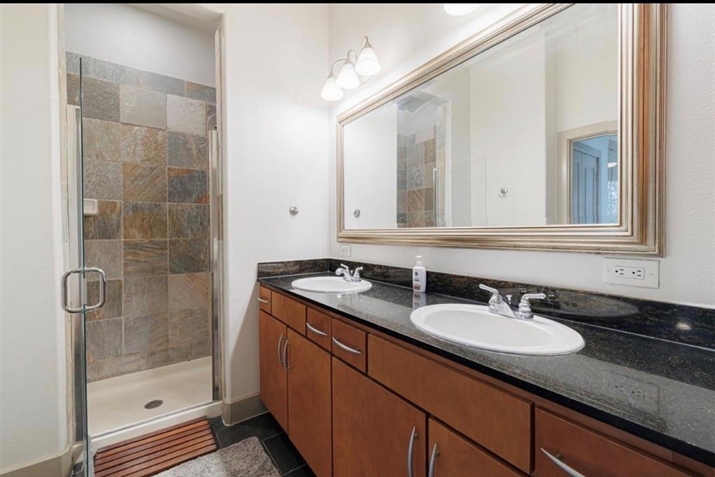 1901 Post Oak Boulevard - Photo 11