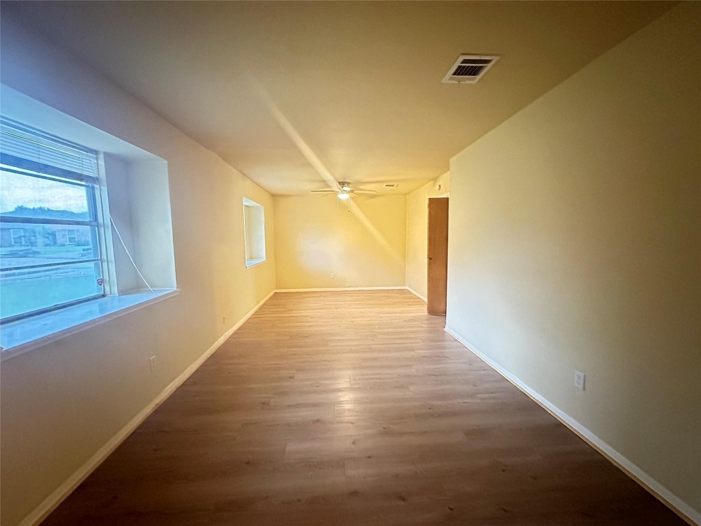 1937 Arcadia Drive - Photo 4