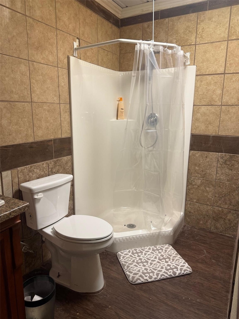 7648 Broadview Drive - Photo 4