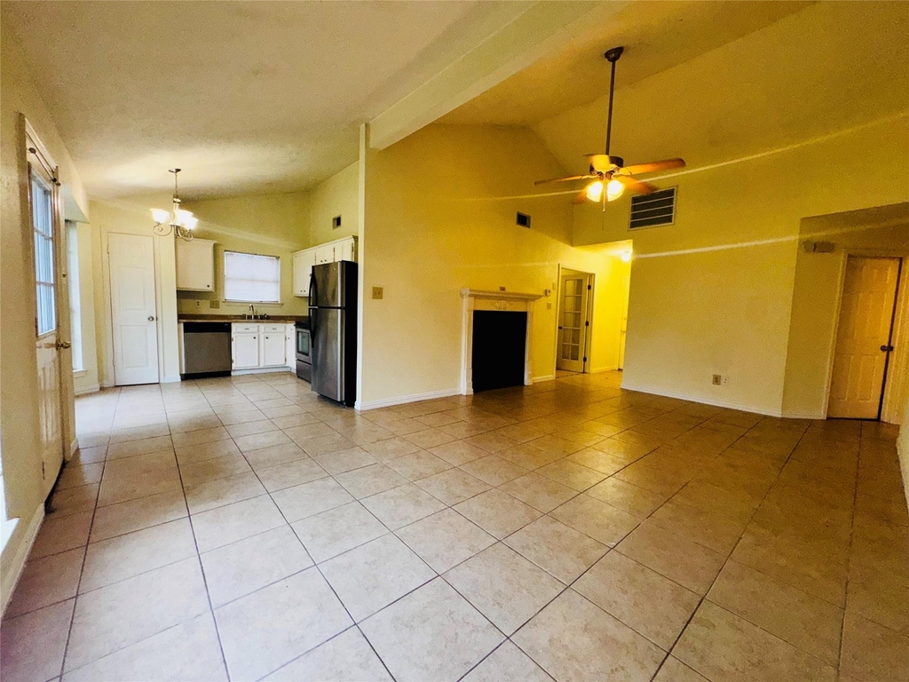 17118 Amber Ridge Drive - Photo 8