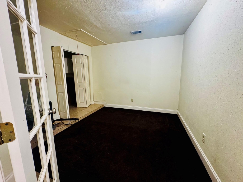 17118 Amber Ridge Drive - Photo 4
