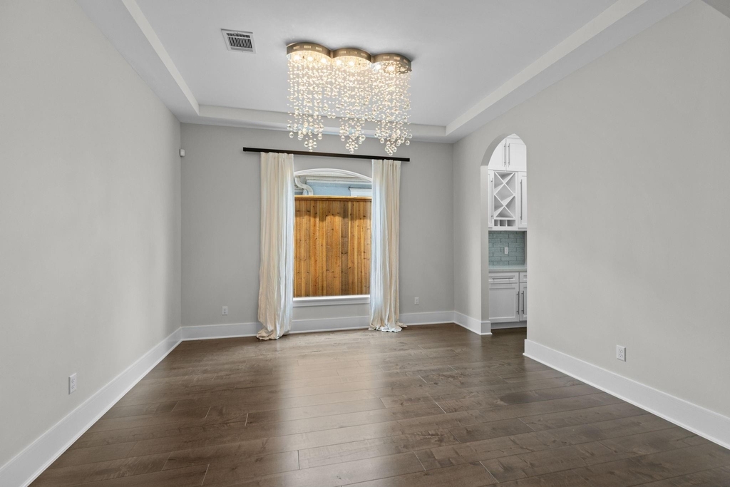 2518 Southgate Boulevard - Photo 8
