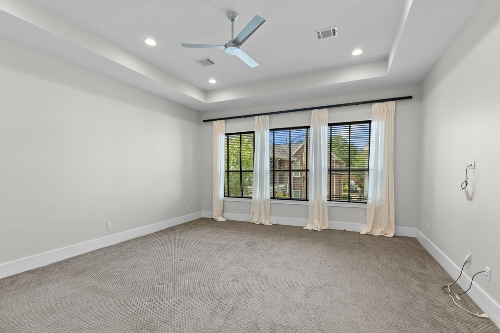 2518 Southgate Boulevard - Photo 30