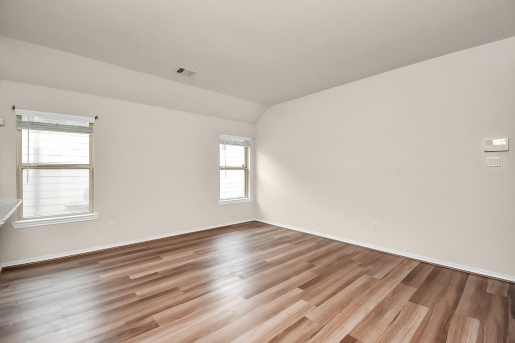 25634 Royal Catchfly Road - Photo 8