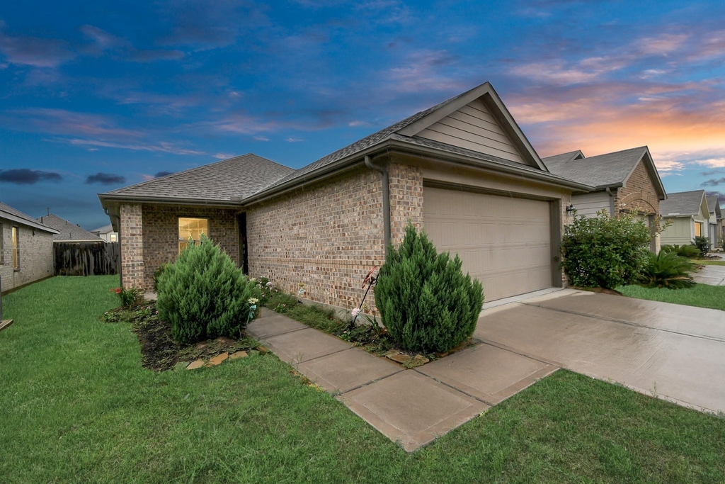 25634 Royal Catchfly Road - Photo 2
