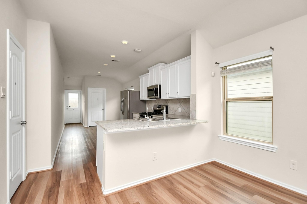 25634 Royal Catchfly Road - Photo 9