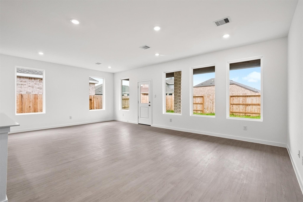 3009 Waterwood Pass Drive - Photo 7