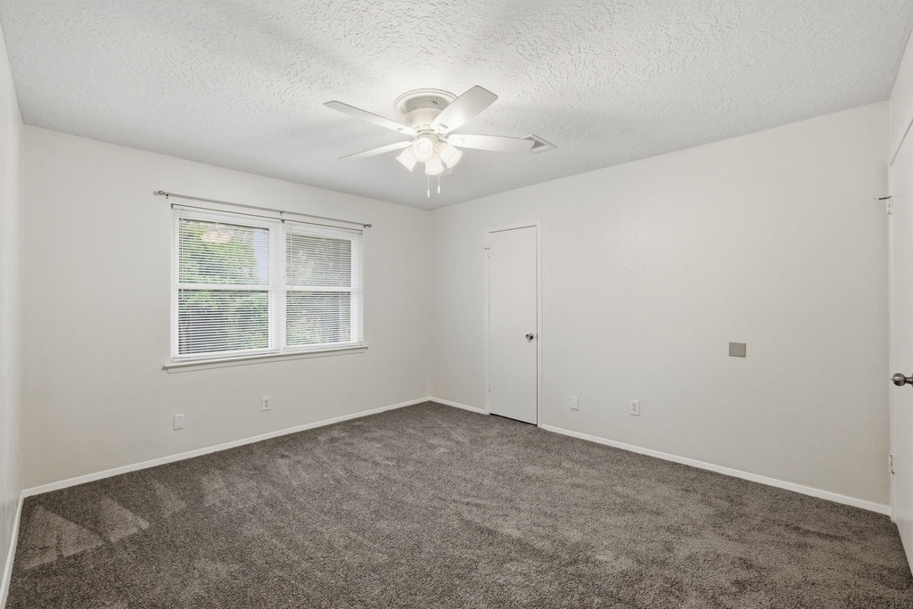 1433 Cedar Post Lane - Photo 13