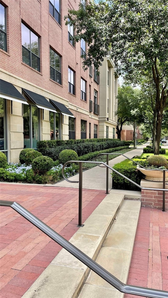 2700 Brazos Street - Photo 7