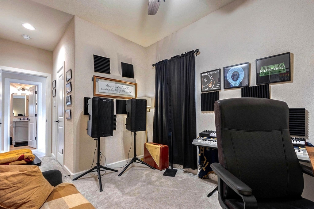 11005 Upland Forest Drive - Photo 30