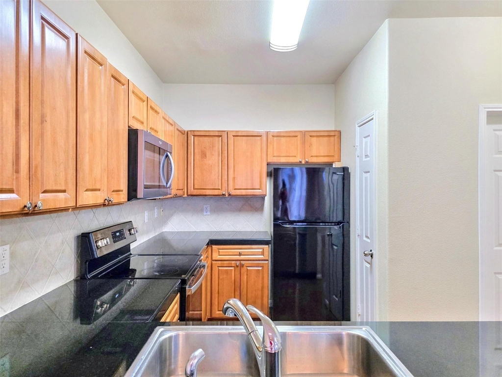 12707 Boheme Drive - Photo 10