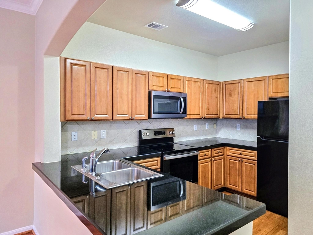 12707 Boheme Drive - Photo 11