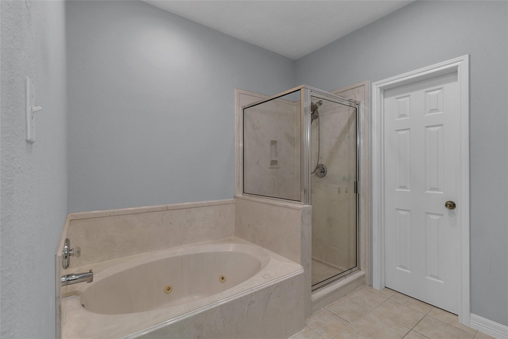 341 W 23rd Street - Photo 22