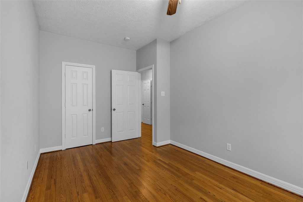 341 W 23rd Street - Photo 14