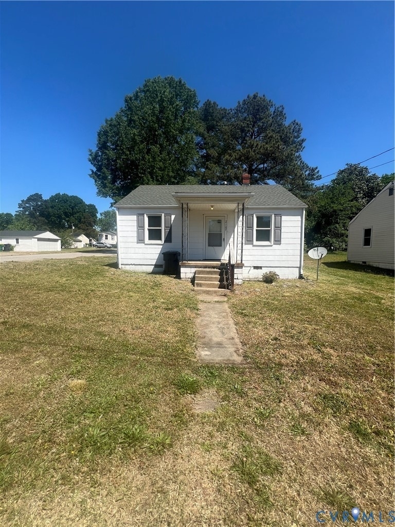 2107 Johnson Street - Photo 0