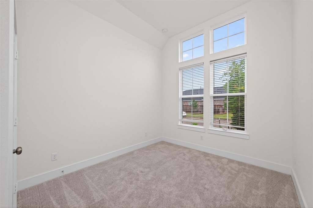24522 Keswick Valley Way - Photo 19