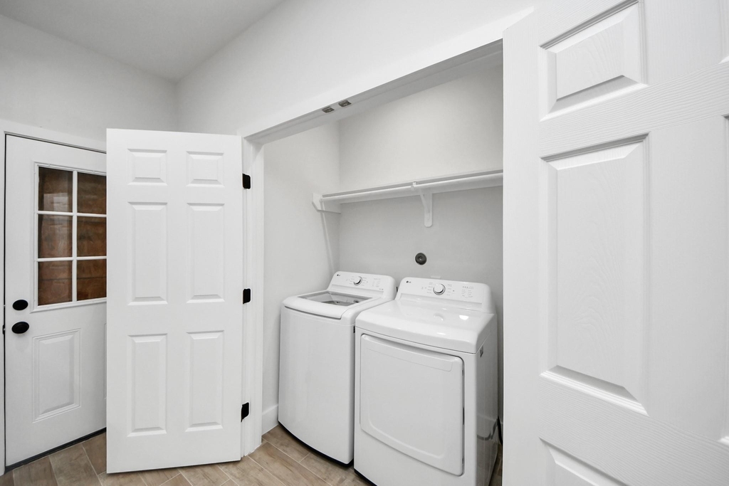 8015 Elbert Street - Photo 12