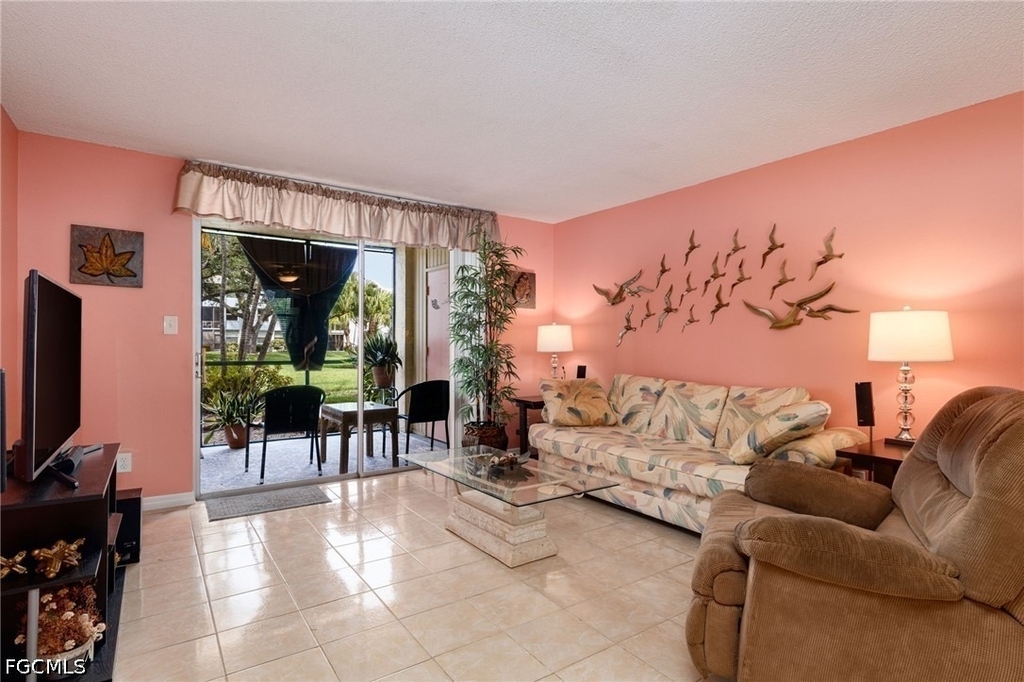5959 Winkler Road - Photo 10