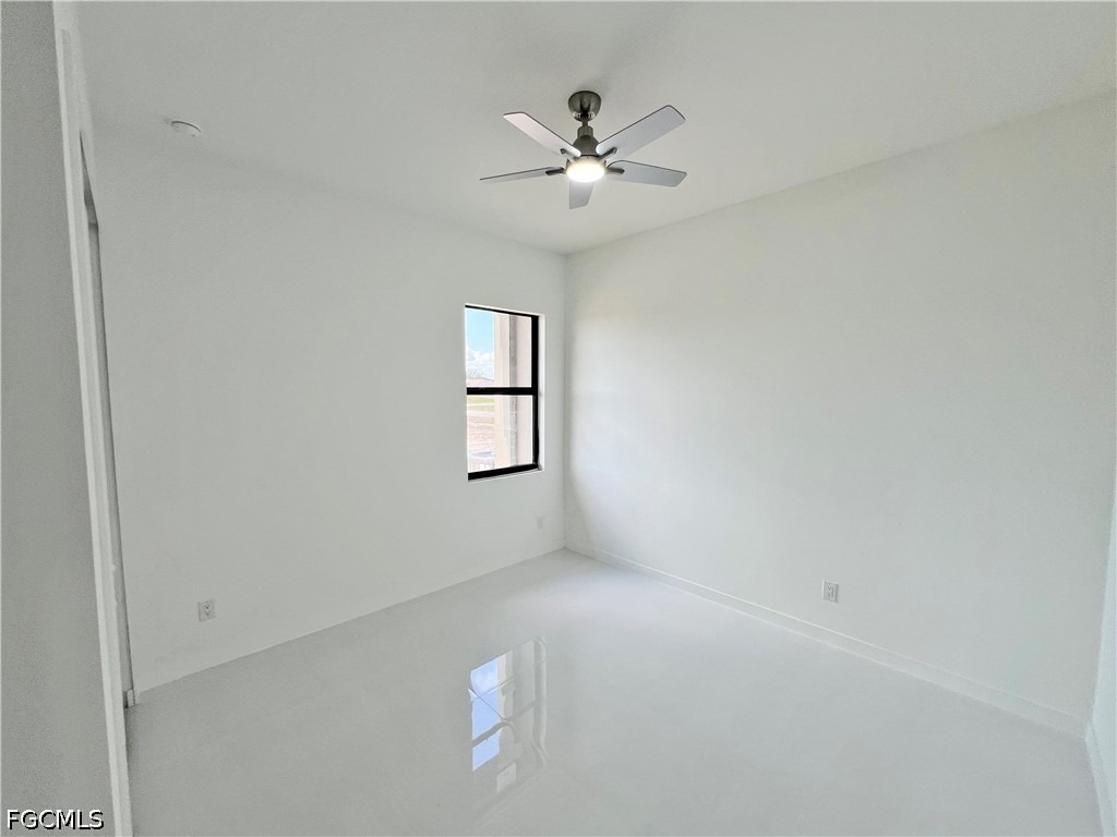 4402 Nw 34th Terrace - Photo 11