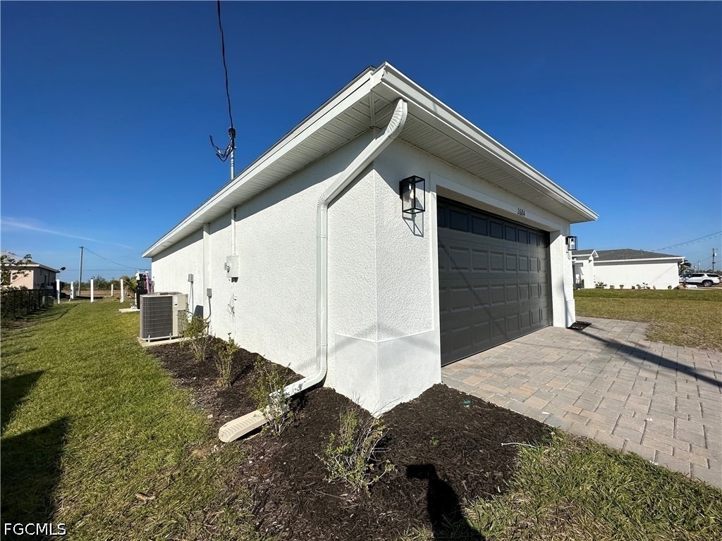 2604 Nw 8th Place - Photo 1