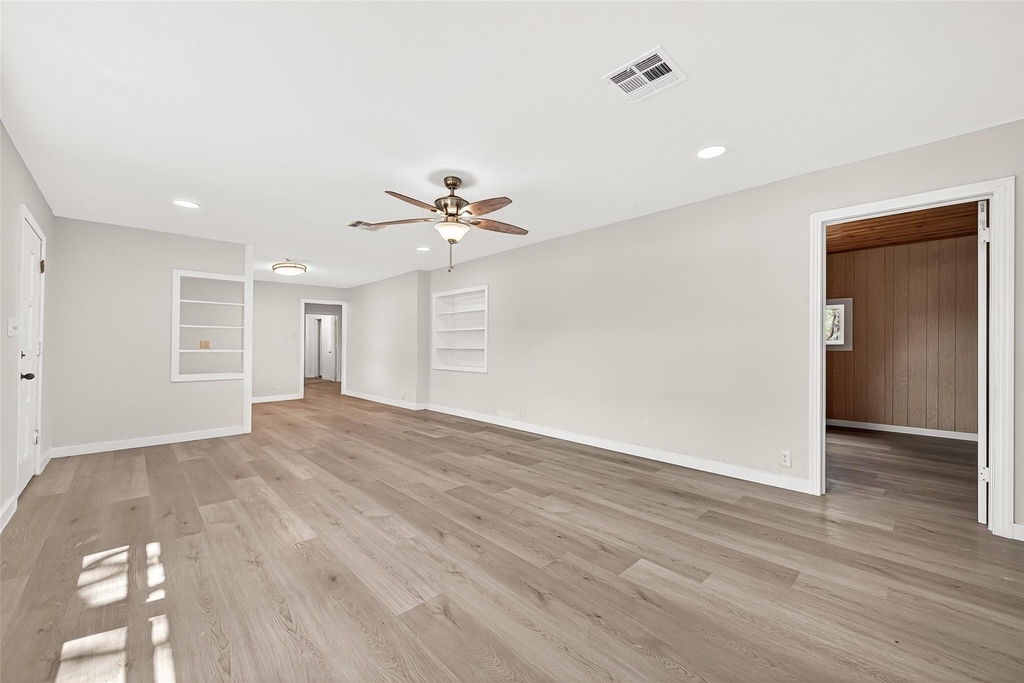 815 Brooks Avenue - Photo 10