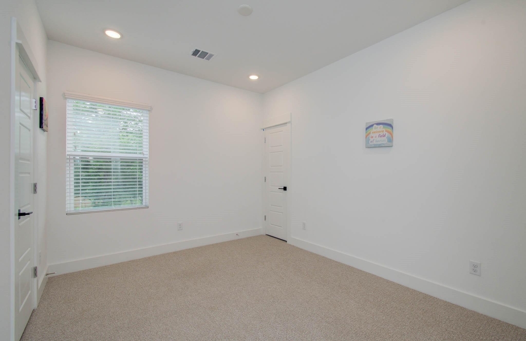 970 Highland Sound Lane - Photo 20