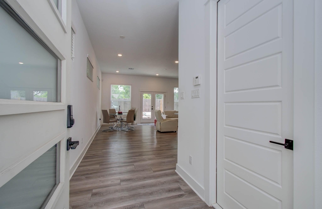 970 Highland Sound Lane - Photo 5