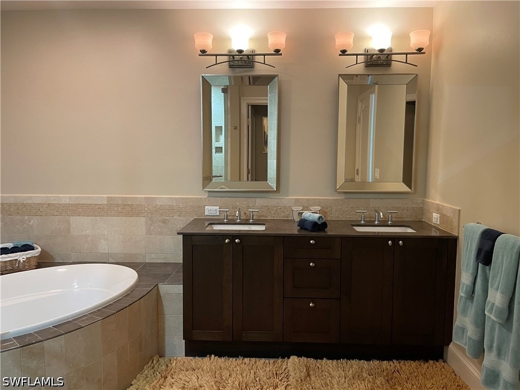 9115 Strada Place - Photo 12