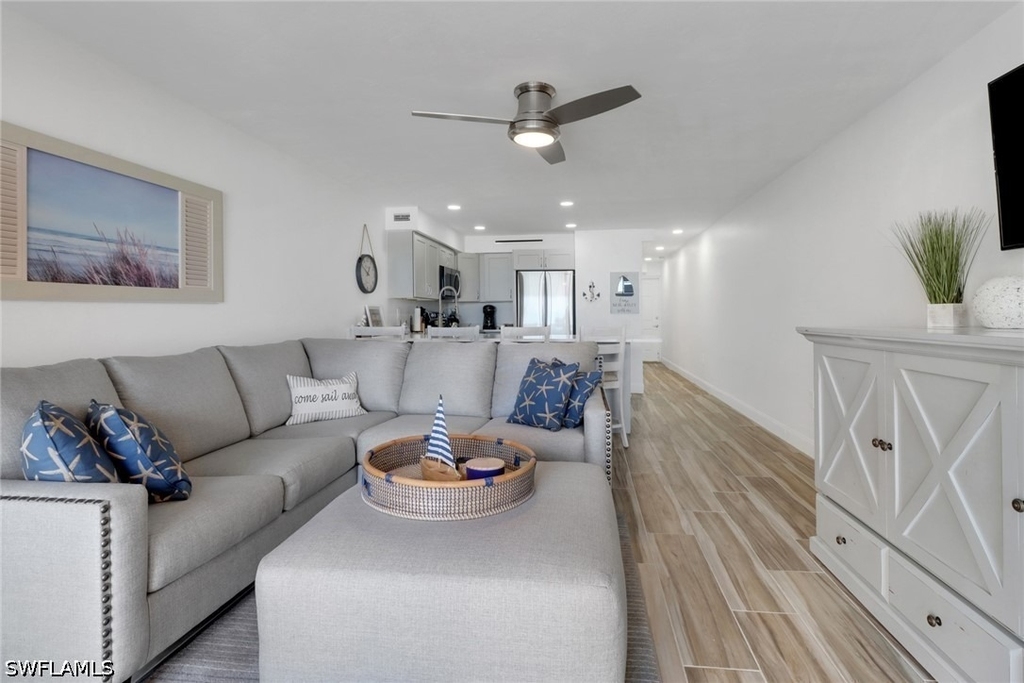 25850 Hickory Boulevard - Photo 2