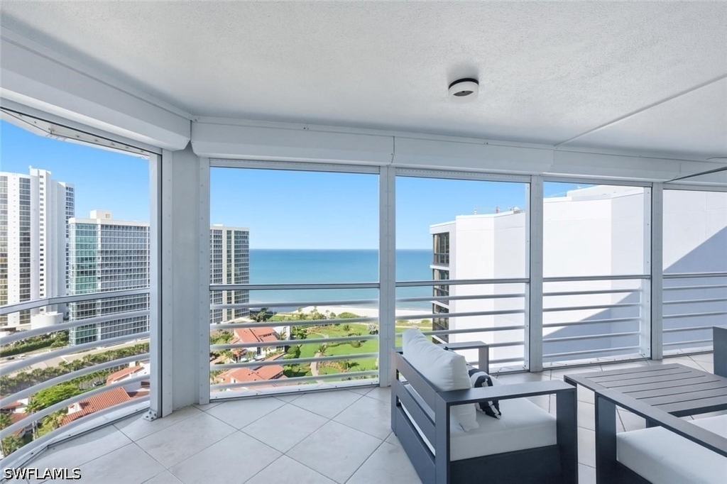 4751 Gulf Shore Boulevard N - Photo 26